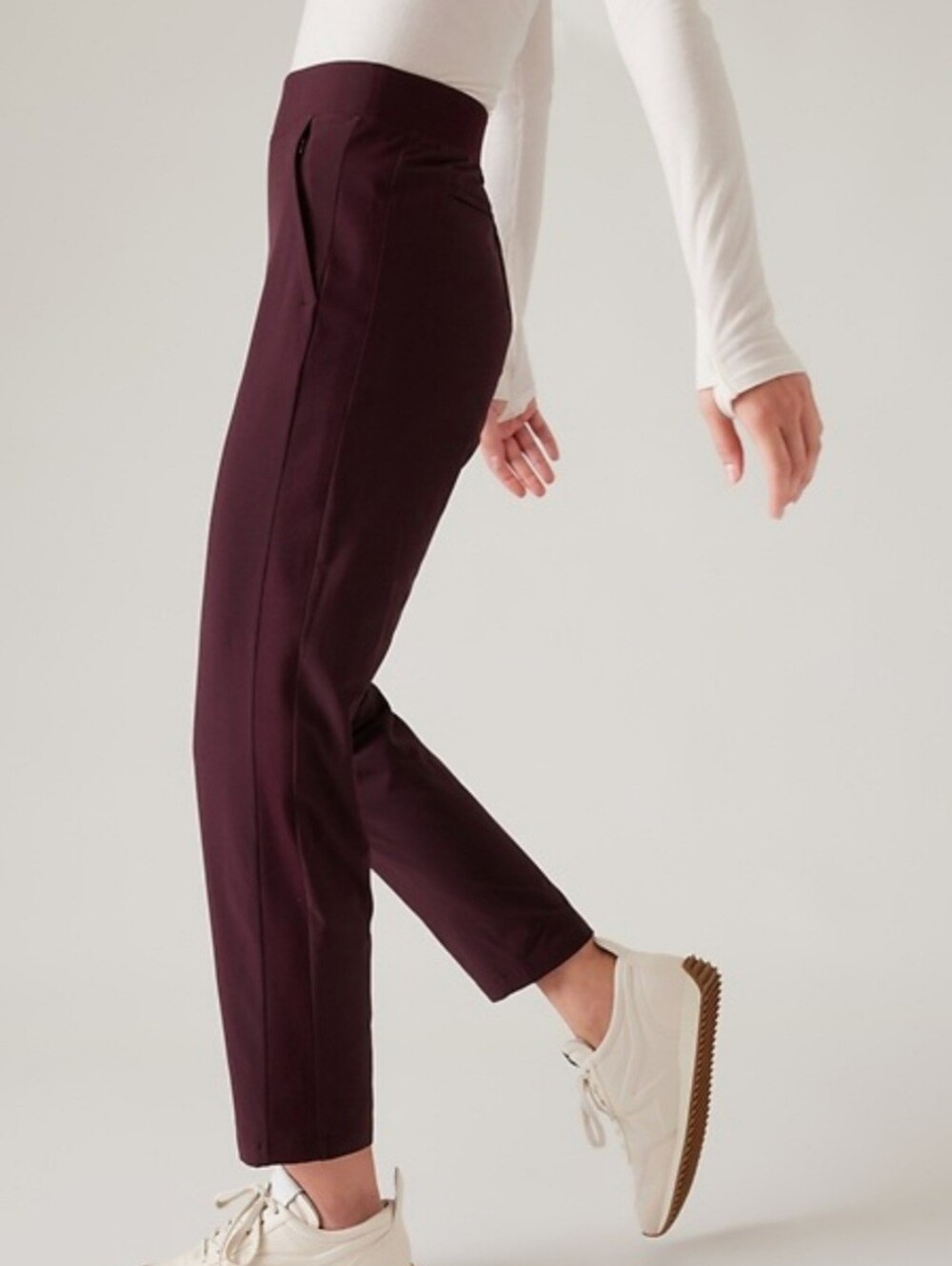 Athleta Brooklyn Women's Rustic Red/Burgandy Pants Size 6